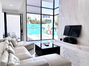TagVilla Palm Spring Villa in Pattaya (08 Bedroom)