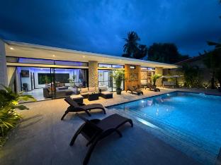 Taste of Luxury in Phuket Paradise