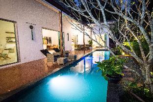 Teak Hill Pool Villa - Michelia