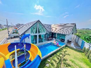 Teepakpoolvilla