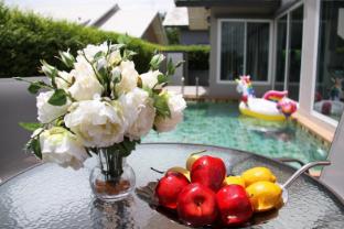 Thacha Pool Villa G