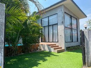 Thai Cool - Private Pool Villa Bangkok Manok Pool Villa with Jacuzzi