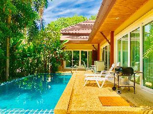 Thai Family karon 3 bedroom pool villa