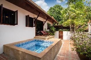 Thai Jacuzzi 2BR Villa Nikkie 2 in Tropical Nature