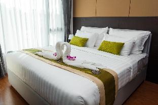 The Aristo Resort 32 by Holy Cow