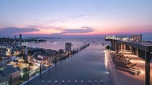The BASE Central Luxury Apartment! 2 Bedrooms, 2 Bathrooms - Sea View - Pool - Unlimited Wi-Fi