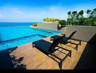 The Blu X Condo Bangsaen