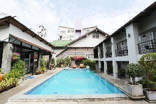 The Blue Diamond Resort 19BR w/ Pool in Patong