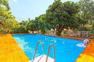 The Brown Timber Villa 4BR Sleeps10 w/Pool in City