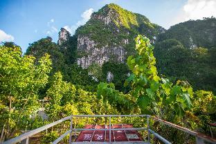 The Camper Lodge, Khao Sok