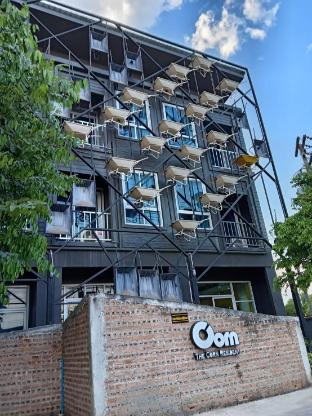 the corn resident maesot