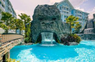 The Grand Florida Beachfront Waterpark Resort