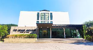 The Grand Jamjuree Resort Lamphun