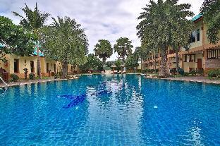 The Green Beach Resort
