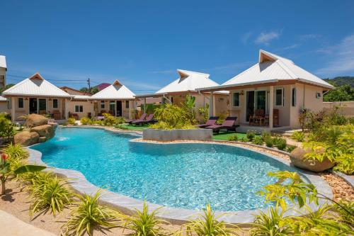 The Hidden Lagoon Resort - Adult Only