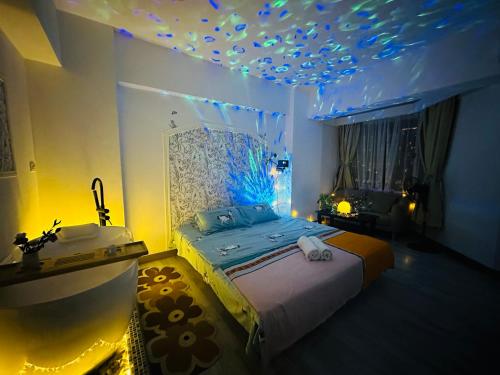 The most prosperous seaside seaview apartment in Jomtien(Tub, high speed Wi-Fi, Projector)