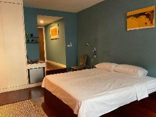 The Nestel Living in the gallery I