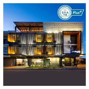 The Plug hotel @ i-Biz Avenue