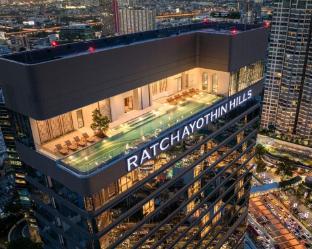 The Quarter Ratchayothin by UHG