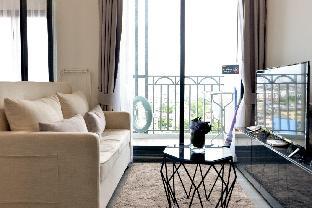 the Rich Sathorn-Taksin Condominium