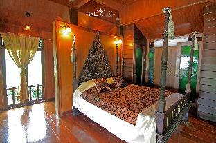The Sali-Kham Traditional Lanna Home No.1