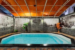The Wedgewood Home 12BR Sleeps24 w/Pool in Patong