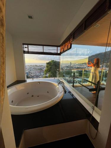Thebirdhouse Patong Phuket 102