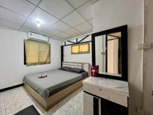 TheCube#Private#Aircon#Cheap#Cozy@city