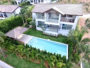 Three Bedroom Luxury Seaview Villa Horizon SDV099