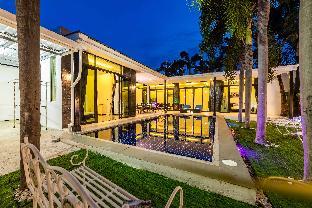 Three Bedroom Pool Villa (BL2)