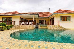 Three Bedroom Pool Villa in Great Location (CV3)