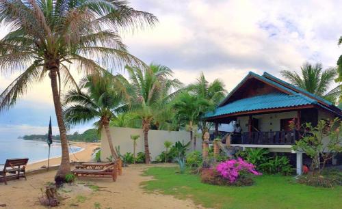 Three rare &amp; private front beach villas