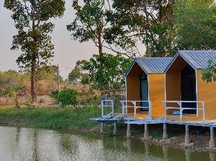 Torry Organic Farm Stay, Waterfront room, Khao Yai