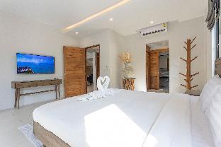 tranquility fantastic 3bed pool villa bangtao #v90