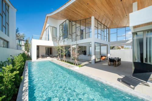 Trendy &amp; Minimalist Design 5BR Pool Villa Trinity C1
