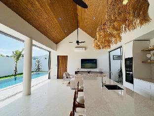 Tropical Balinese Charm 3BR Vlla near the Beach
