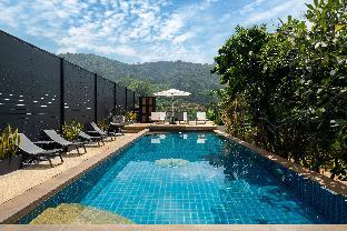 Tropical Pool Villa Oxavia for 14, NaiHarn Beach