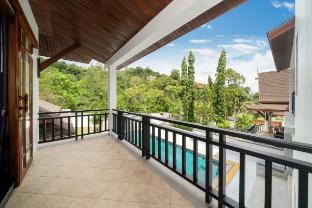 Tropical Retreat Villa Aurora 4 bedrooms with pool