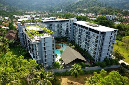 Tropics &amp; Modern Living - Kamala Suite CTG L202, Top Amenities &amp; Beach Fun