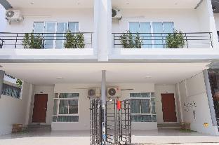 TwinHouse 5mins walk to NightMarket for 19ppl stay