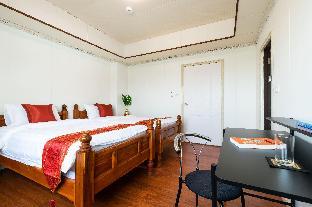 Two bedroom and one living room(business H ）
