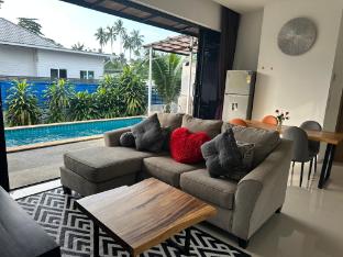 Two Bedroom Villa Tulip-short walk to BanTai beach