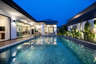 Two-Bedroom Villa with Salt Pool in Rawai