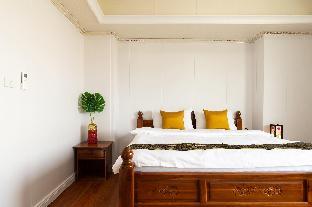 Two bedrooms and one living room(family E)