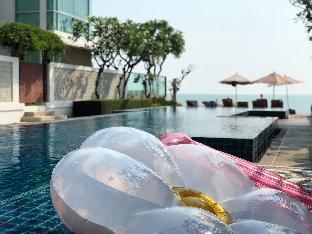 Ultimate Beachfront Paradise (3 BED/BATH condo)