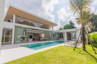 Ultra Modern Spacious Villa