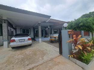 Vacation home in Cha Am-Huahin  by Pikul