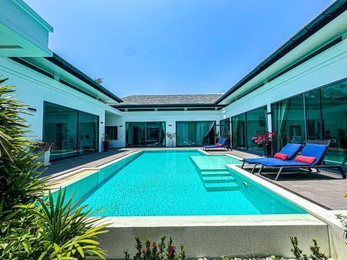 VILLA DESTINY - Luxury Villa Near Nai Harn Beach