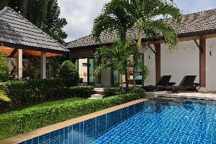 Villa Heni by TropicLook