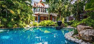 Villa in the Garden, 5 bedroom, Surin Beach Phuket